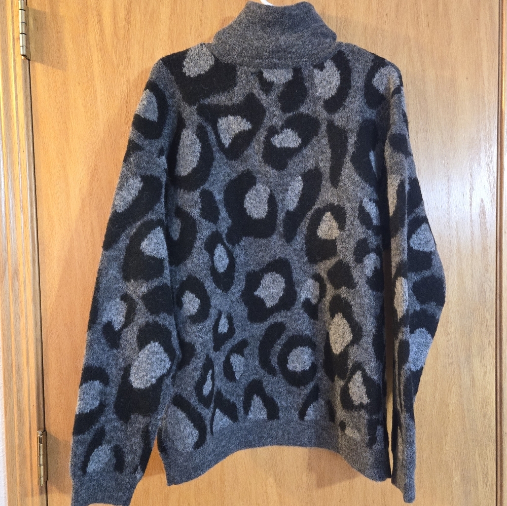 NWT RD Style Quarter Zip Sweater - Picture 2 of 3
